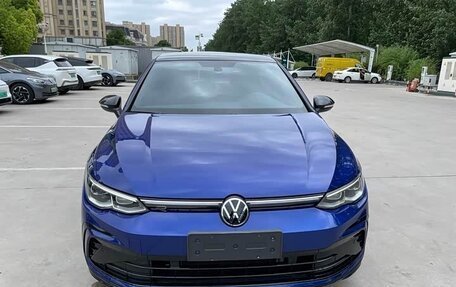 Volkswagen Golf VIII, 2023 год, 1 530 111 рублей, 2 фотография