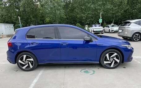 Volkswagen Golf VIII, 2023 год, 1 530 111 рублей, 5 фотография