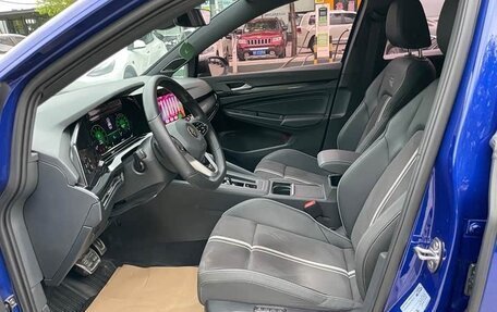 Volkswagen Golf VIII, 2023 год, 1 530 111 рублей, 12 фотография