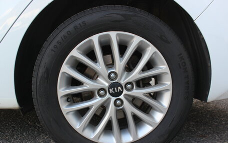 KIA Rio IV, 2019 год, 1 387 000 рублей, 29 фотография
