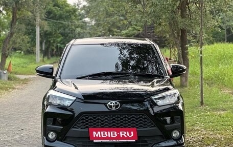 Toyota Raize I, 2023 год, 1 180 000 рублей, 5 фотография