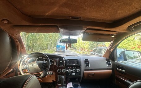 Toyota Sequoia II рестайлинг, 2012 год, 5 700 000 рублей, 7 фотография