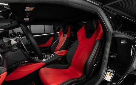 Lamborghini Huracán, 2015 год, 18 500 000 рублей, 14 фотография