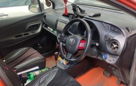 Toyota Vitz, 2017 год, 1 050 000 рублей, 1 фотография