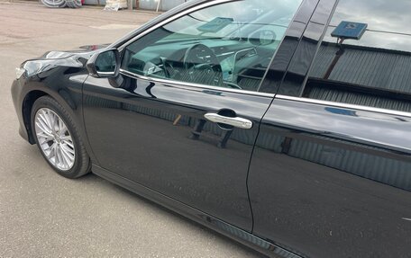 Toyota Camry, 2018 год, 2 700 000 рублей, 8 фотография