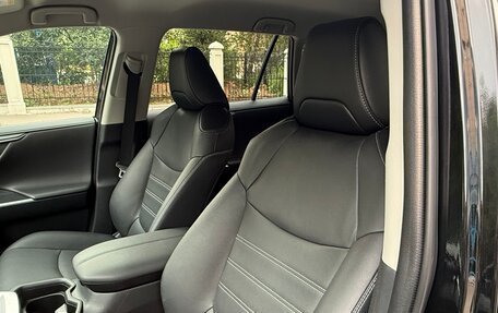 Toyota RAV4, 2021 год, 4 250 000 рублей, 17 фотография