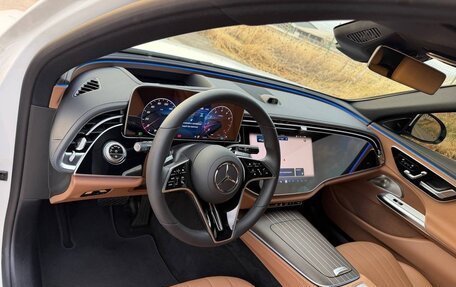 Mercedes-Benz E-Класс, 2025 год, 5 500 000 рублей, 4 фотография