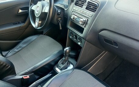 Volkswagen Polo VI (EU Market), 2012 год, 840 000 рублей, 3 фотография