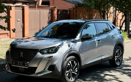 Peugeot 2008 II, 2021 год, 1 690 000 рублей, 4 фотография