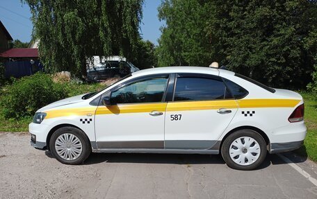 Volkswagen Polo VI (EU Market), 2017 год, 550 000 рублей, 3 фотография