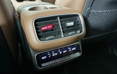 Mercedes-Benz GLE, 2025 год, 10 000 000 рублей, 16 фотография