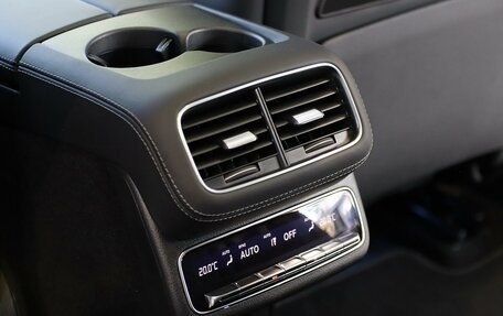 Mercedes-Benz GLS, 2026 год, 18 300 000 рублей, 23 фотография