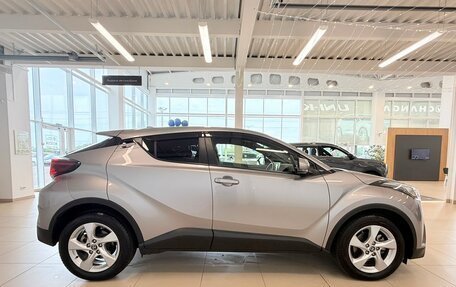 Toyota C-HR I рестайлинг, 2018 год, 1 949 900 рублей, 7 фотография