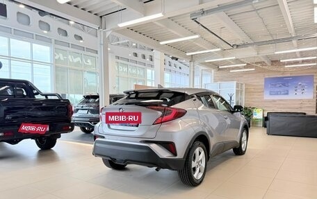 Toyota C-HR I рестайлинг, 2018 год, 1 949 900 рублей, 6 фотография