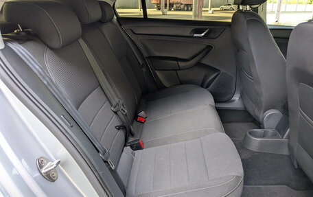 Skoda Rapid I, 2014 год, 829 500 рублей, 12 фотография