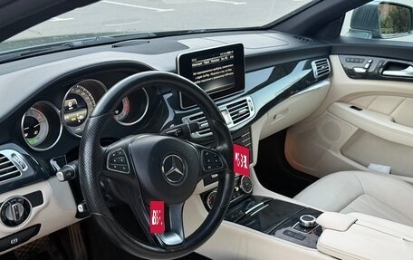 Mercedes-Benz CLS, 2016 год, 2 290 000 рублей, 11 фотография