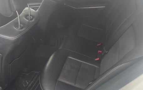Mercedes-Benz E-Класс, 2011 год, 1 250 000 рублей, 6 фотография