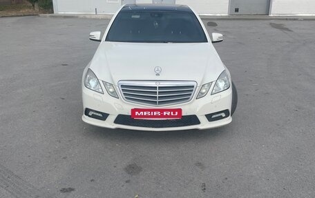 Mercedes-Benz E-Класс, 2011 год, 1 250 000 рублей, 5 фотография