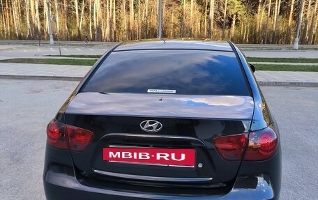 Hyundai Elantra IV, 2009 год, 680 000 рублей, 2 фотография