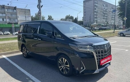 Toyota Alphard III, 2018 год, 3 900 000 рублей, 4 фотография