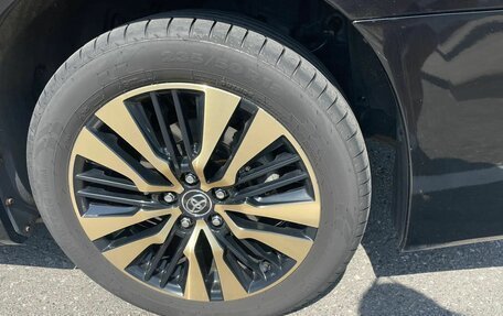 Toyota Alphard III, 2018 год, 3 900 000 рублей, 7 фотография