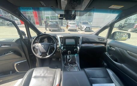 Toyota Alphard III, 2018 год, 3 900 000 рублей, 30 фотография