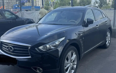 Infiniti QX70, 2016 год, 4 100 000 рублей, 3 фотография