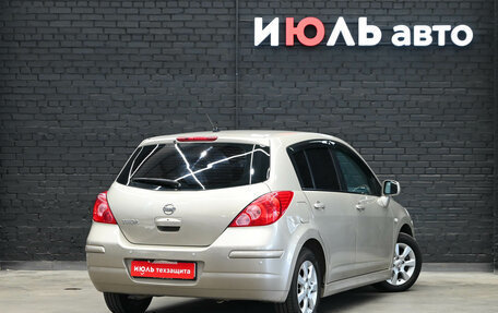 Nissan Tiida, 2010 год, 800 000 рублей, 4 фотография