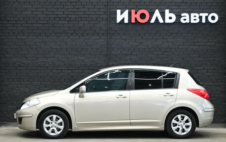 Nissan Tiida, 2010 год, 800 000 рублей, 8 фотография