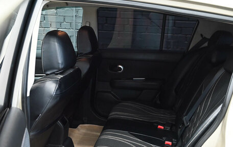 Nissan Tiida, 2010 год, 800 000 рублей, 10 фотография