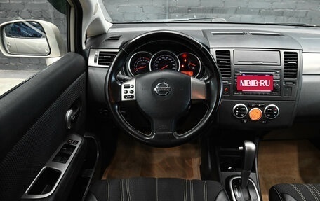 Nissan Tiida, 2010 год, 800 000 рублей, 11 фотография