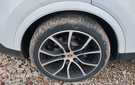 Porsche Cayenne III, 2018 год, 5 050 000 рублей, 5 фотография
