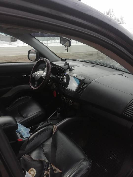 Mitsubishi Outlander II, 2008 год, 800 000 рублей, 4 фотография