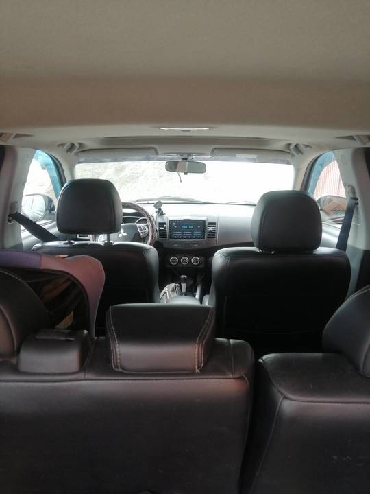 Mitsubishi Outlander II, 2008 год, 800 000 рублей, 3 фотография