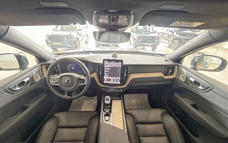Volvo XC60 II, 2026 год, 9 400 000 рублей, 12 фотография