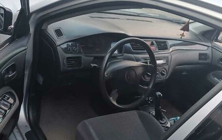 Mitsubishi Lancer IX, 2003 год, 200 000 рублей, 5 фотография