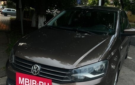 Volkswagen Polo VI (EU Market), 2016 год, 800 000 рублей, 2 фотография