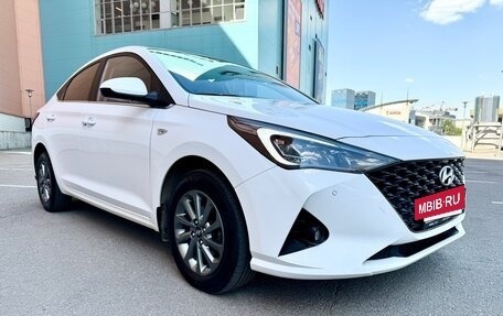 Hyundai Solaris II рестайлинг, 2021 год, 1 550 000 рублей, 4 фотография