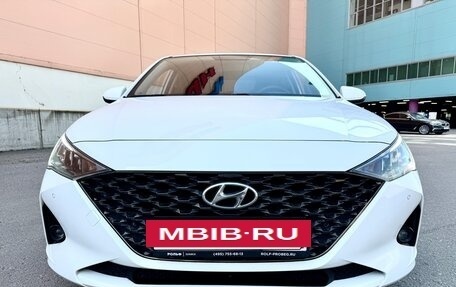 Hyundai Solaris II рестайлинг, 2021 год, 1 550 000 рублей, 3 фотография