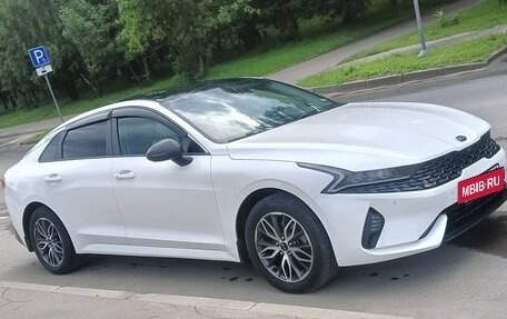 KIA K5, 2020 год, 1 500 000 рублей, 24 фотография