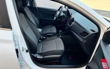 Hyundai Solaris II рестайлинг, 2021 год, 1 550 000 рублей, 21 фотография