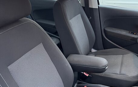 Volkswagen Polo VI (EU Market), 2017 год, 1 400 000 рублей, 26 фотография