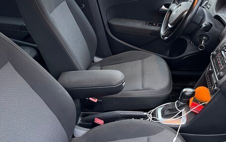 Volkswagen Polo VI (EU Market), 2017 год, 1 400 000 рублей, 29 фотография