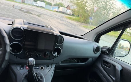 Peugeot Partner II рестайлинг 2, 2011 год, 540 000 рублей, 9 фотография