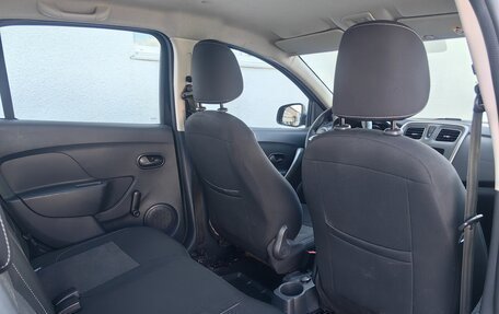 Renault Logan II, 2020 год, 850 000 рублей, 16 фотография