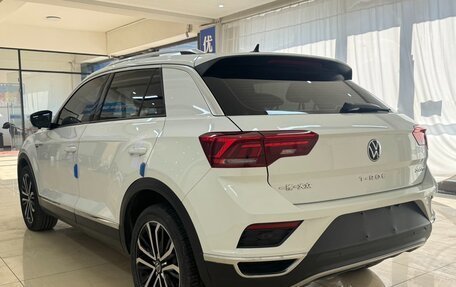 Volkswagen T-Roc I, 2021 год, 1 707 000 рублей, 4 фотография