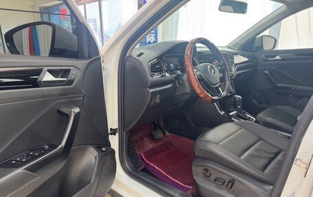 Volkswagen T-Roc I, 2021 год, 1 707 000 рублей, 14 фотография