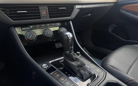 Volkswagen Bora, 2023 год, 1 305 000 рублей, 15 фотография