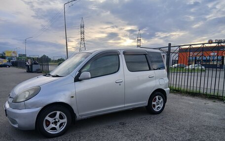Toyota FunCargo, 1999 год, 350 000 рублей, 1 фотография