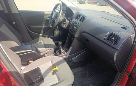 Volkswagen Polo VI (EU Market), 2012 год, 850 000 рублей, 5 фотография